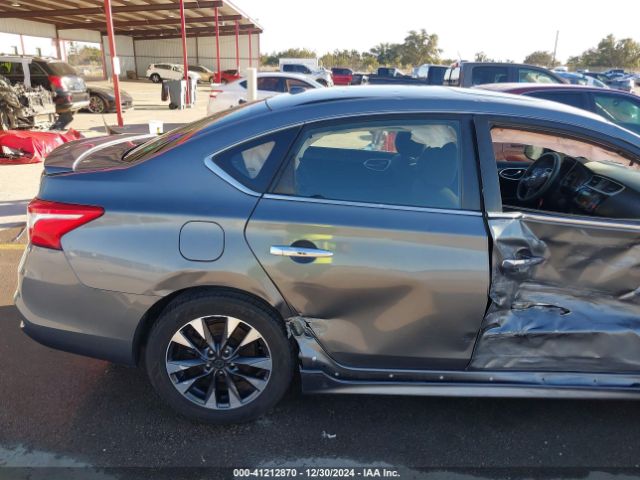 3N1CB7AP1HY262478 Nissan Sentra Sr Turbo