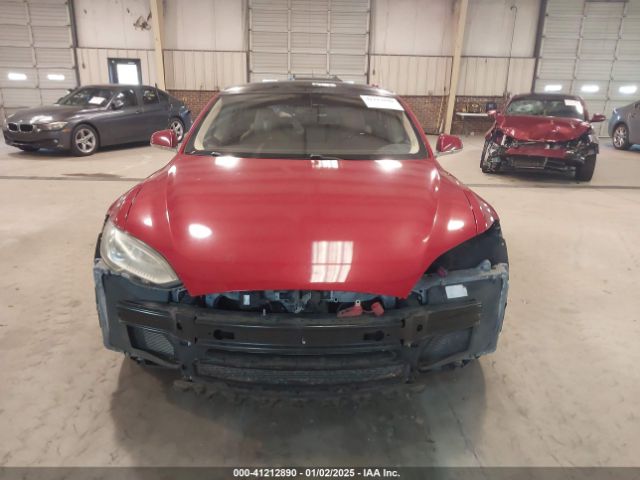 5YJSA1H1XEFP55013 Tesla Model S P85