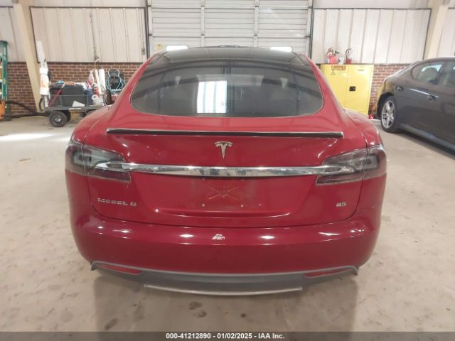 5YJSA1H1XEFP55013 Tesla Model S P85