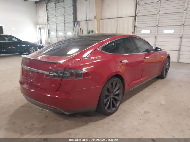 5YJSA1H1XEFP55013 Tesla Model S P85