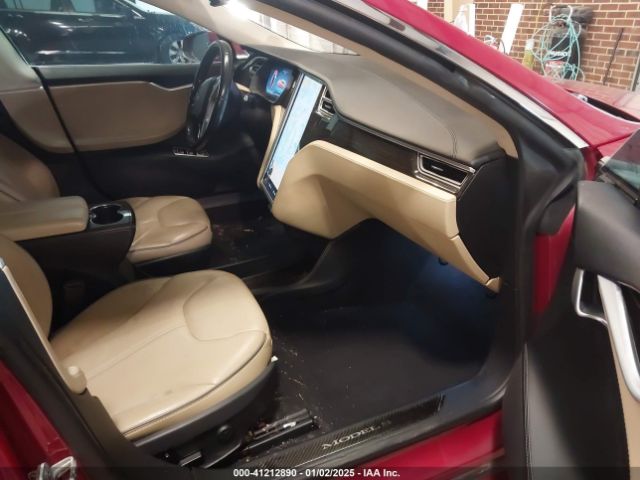 5YJSA1H1XEFP55013 Tesla Model S P85
