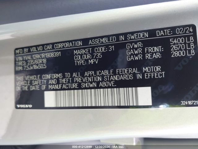 YV4L12RK1R1908391 Volvo Xc60 B5 Core Dark Theme