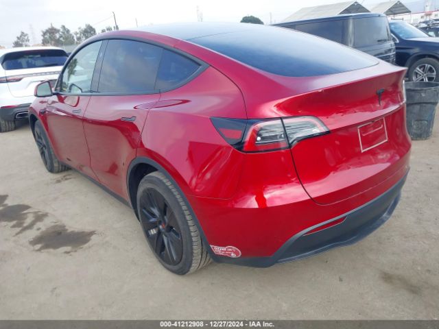 7SAYGDED7RF052678 Tesla Model Y