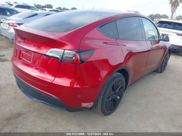 7SAYGDED7RF052678 Tesla Model Y