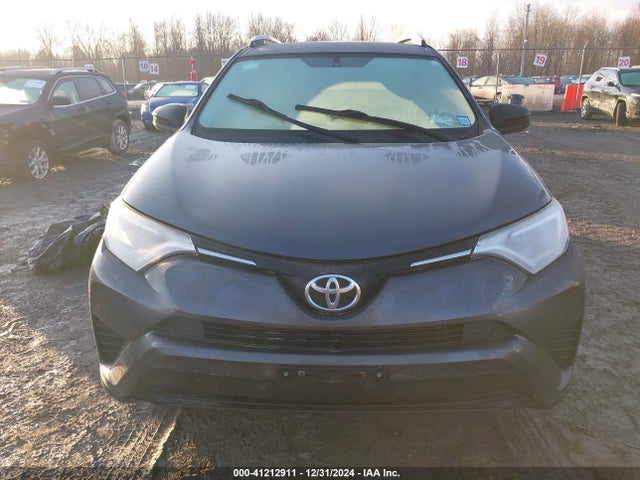 Toyota RAV4 LE 2016 JTMBFREV1GJ092661 Image 12