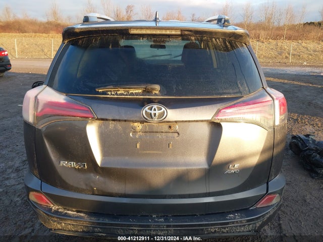 Toyota RAV4 LE 2016 JTMBFREV1GJ092661 Image 16