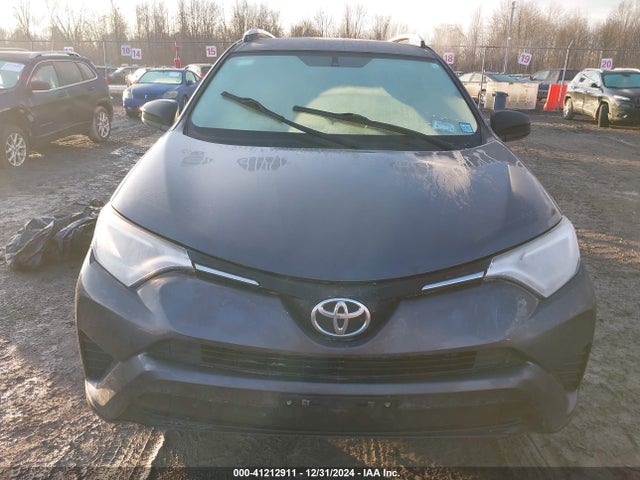 Toyota RAV4 LE 2016 JTMBFREV1GJ092661 Image 6
