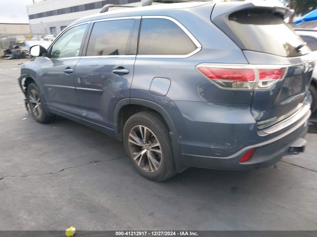 Toyota Highlander Xle V6 2016 5TDJKRFH5GS300074 Image 3