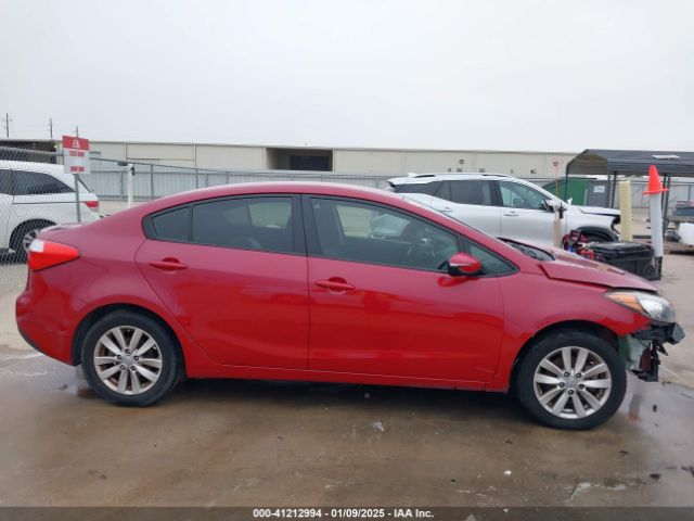 KNAFX4A64E5174757 KIA FORTE LX