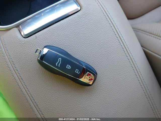 2012 PORSCHE CAYENNE WP1AA2A21CLA04458 Photo 10