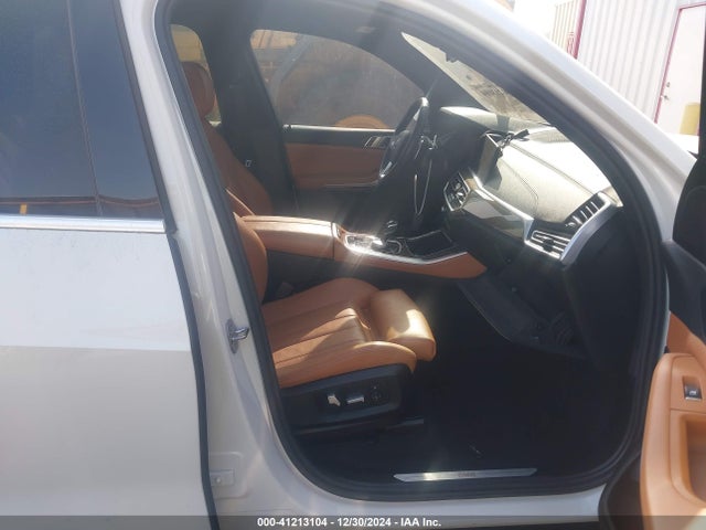 5UXCR4C07N9M25285 BMW X5