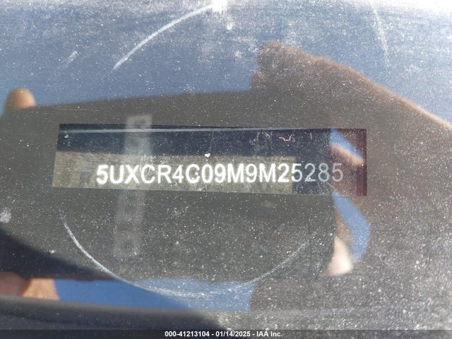 5UXCR4C07N9M25285 BMW X5