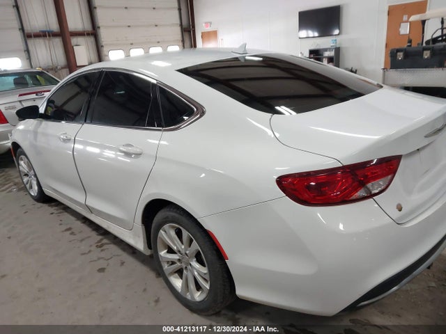 1C3CCCAB2FN683146 Chrysler 200 Limited