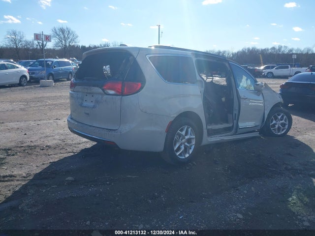 2C4RC1BGXHR794828 Chrysler Pacifica Touring L