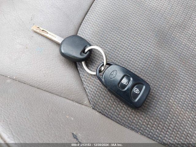 KM8JU3AG1EU855968 Hyundai TUCSON SE