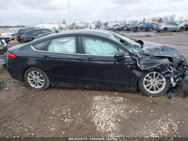 3FA6P0HD6LR166515 Ford FUSION SE