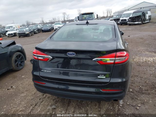 3FA6P0HD6LR166515 Ford FUSION SE