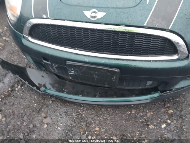 2010 MINI COOPER S WMWMF7C55ATZ70634 Photo 5