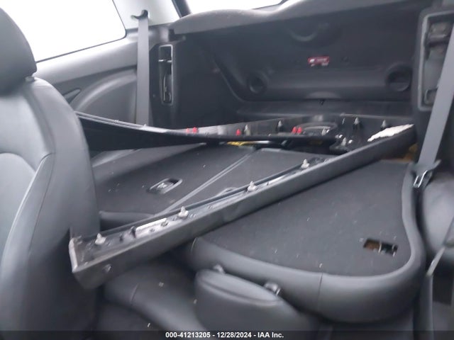 2010 MINI COOPER S WMWMF7C55ATZ70634 Photo 7