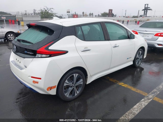 1N4BZ1CP9KC320843 Nissan Leaf Sv Plus