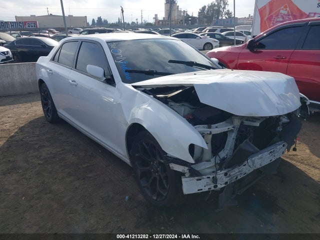 Chrysler 300 300s 2019 2C3CCABG9KH562695 головне зображення