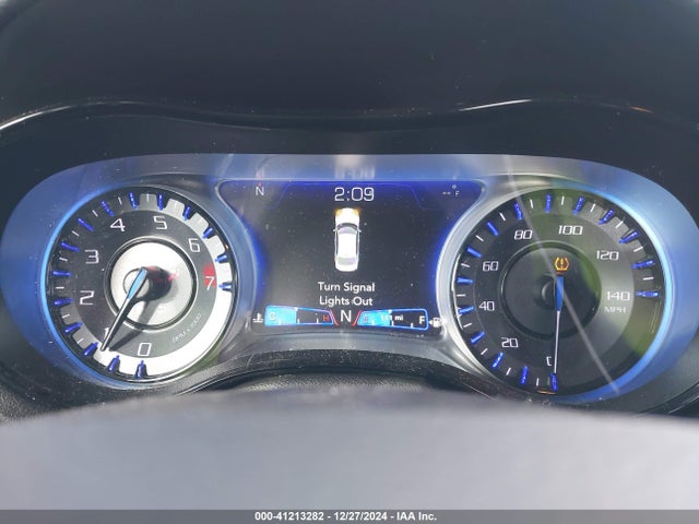 Chrysler 300 300s 2019 2C3CCABG9KH562695 Image 7