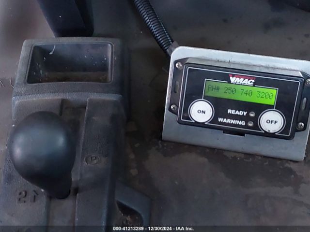 1GD02REG9JZ175621 GMC Sierra K2500 Heavy Duty