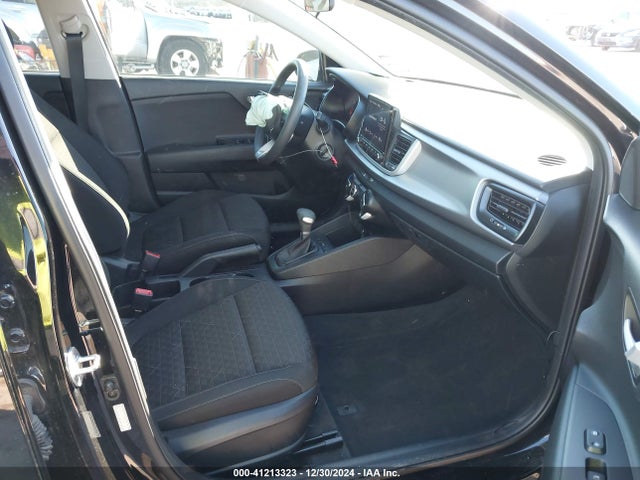 3KPA24AD7NE487039 KIA RIO LX