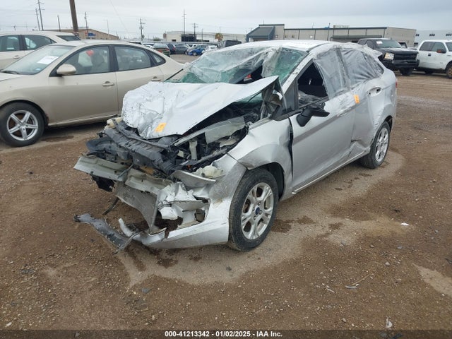 3FADP4BJ2FM220598 Ford FIESTA SE