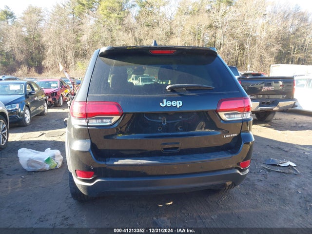 1C4RJEAG2NC180519 Jeep Grand Cherokee Wk Laredo E 4x2