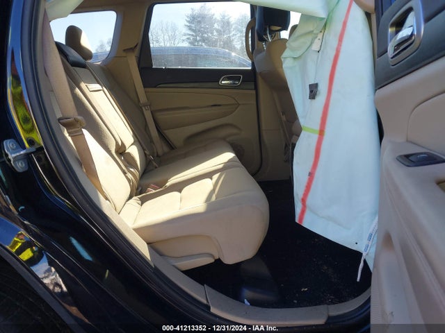 1C4RJEAG2NC180519 Jeep Grand Cherokee Wk Laredo E 4x2
