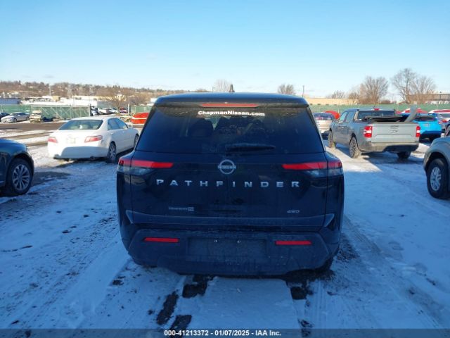 5N1DR3AC1RC221213 Nissan Pathfinder S 4wd