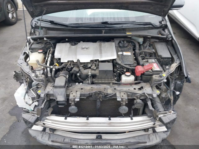 JTDKBRFU8G3509246 Toyota Prius Two