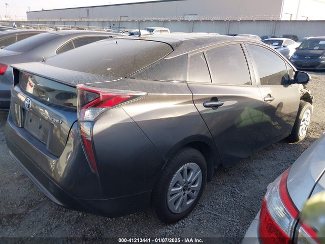 JTDKBRFU8G3509246 Toyota Prius Two