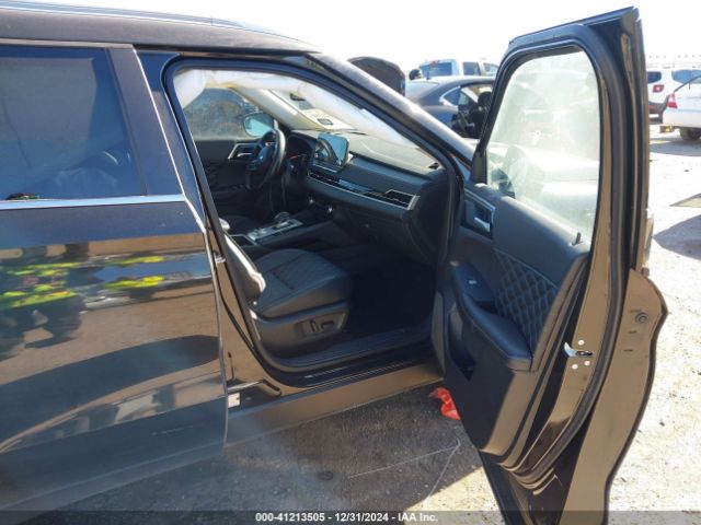 2022 MITSUBISHI OUTLANDER JA4J3VA82NZ061232 Photo 4