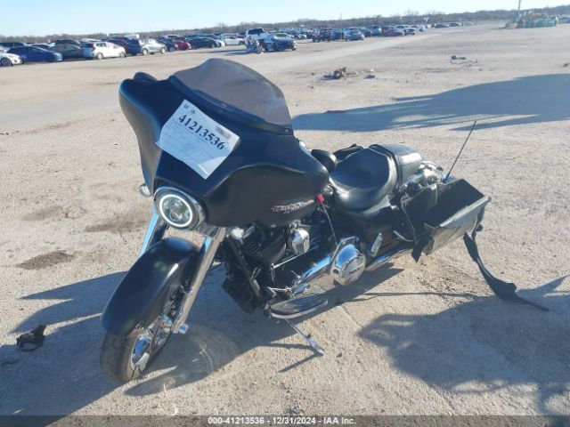 2012 HARLEY-DAVIDSON FLHX 1HD1KBM11CB690491 Photo 1