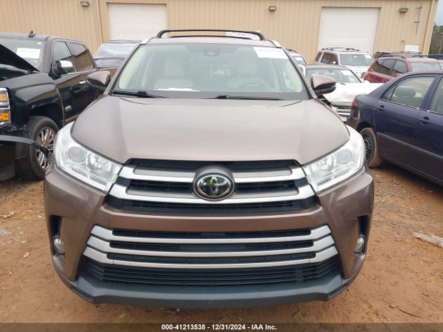 Toyota Highlander Xle 2018 5TDJZRFH1JS876490 Image 12
