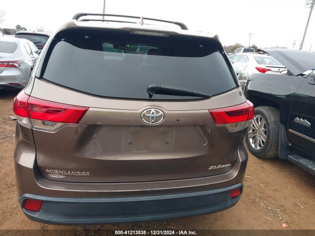 Toyota Highlander Xle 2018 5TDJZRFH1JS876490 Image 16