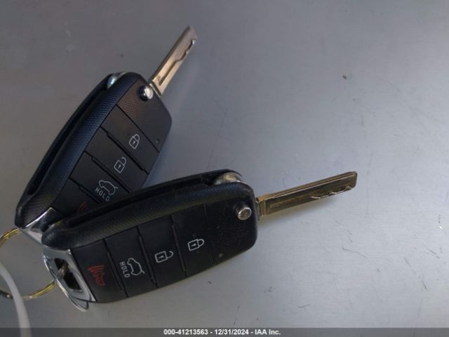 KNDJN2A2XF7777108 KIA Soul