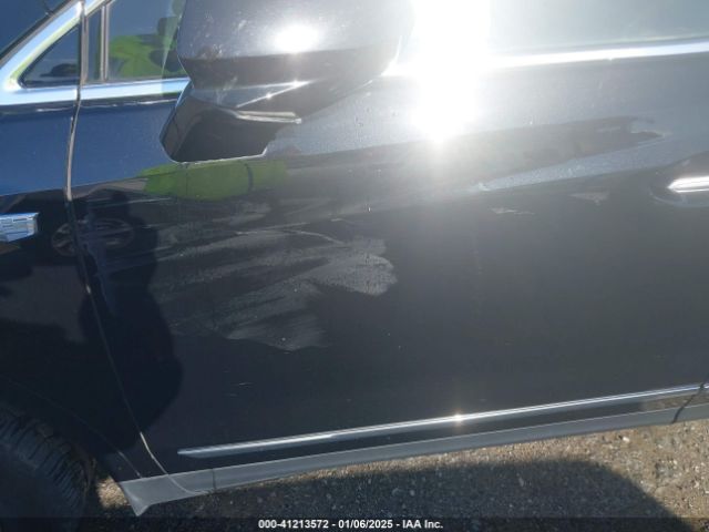 1GYKNBRS5HZ164209 Cadillac XT5 LUXURY