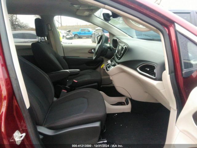 2023 CHRYSLER VOYAGER 2C4RC1CG1PR602077 Photo 4