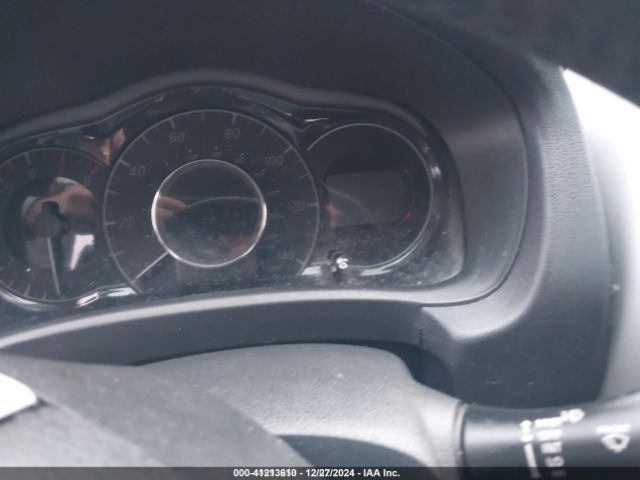 3N1CE2CP8GL353590 Nissan 2016