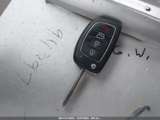 Hyundai SONATA SE 2015 5NPE24AF0FH154567 Image 11