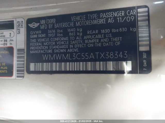 2010 MINI COOPER CLUBMAN WMWML3C55ATX38343 Photo 8