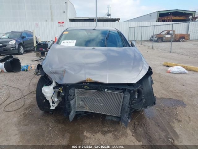 KMHD74LFXLU092263 Hyundai ELANTRA SE