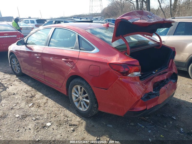 Hyundai SONATA SE 2019 5NPE24AF0KH820482 Image 3