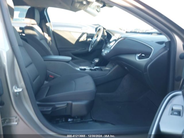 1G1ZD5ST8SF125126 Chevrolet Malibu Fwd 1lt