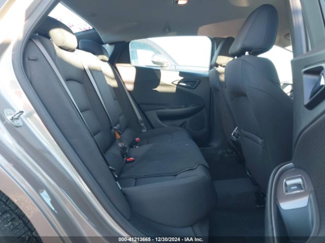 1G1ZD5ST8SF125126 Chevrolet Malibu Fwd 1lt