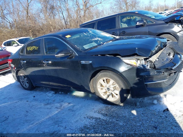 5XXGT4L35GG099295 KIA Optima Lx