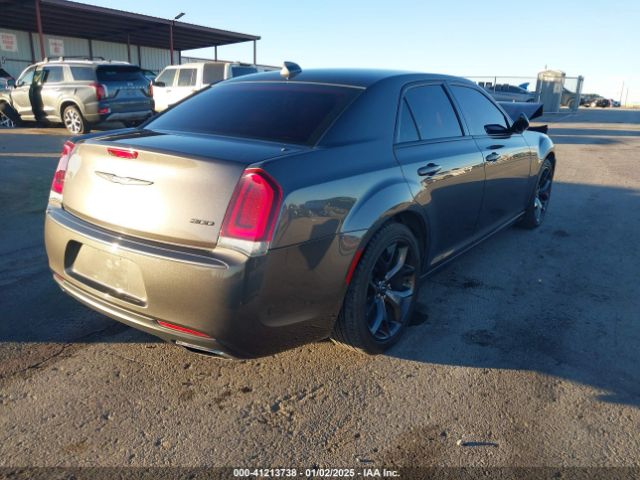 2021 CHRYSLER 300 2C3CCAAG8MH530518 Photo 3